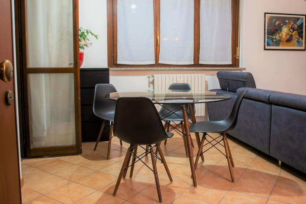 Casa Spezia - Metro Vicina, Wi-Fi Rapido & Netflix Appartement Turijn Buitenkant foto